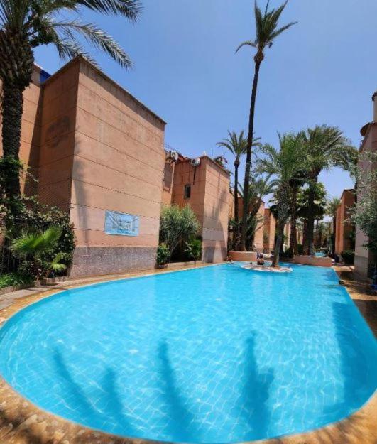Quarya Assiyahia - Riad Camilia- Maison Entiere Avec Piscine Марракеш Экстерьер фото
